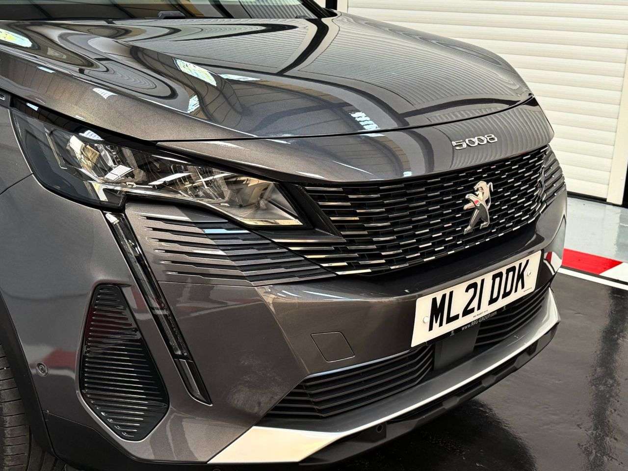 2021 PEUGEOT 5008 2021 PEUGEOT 5008