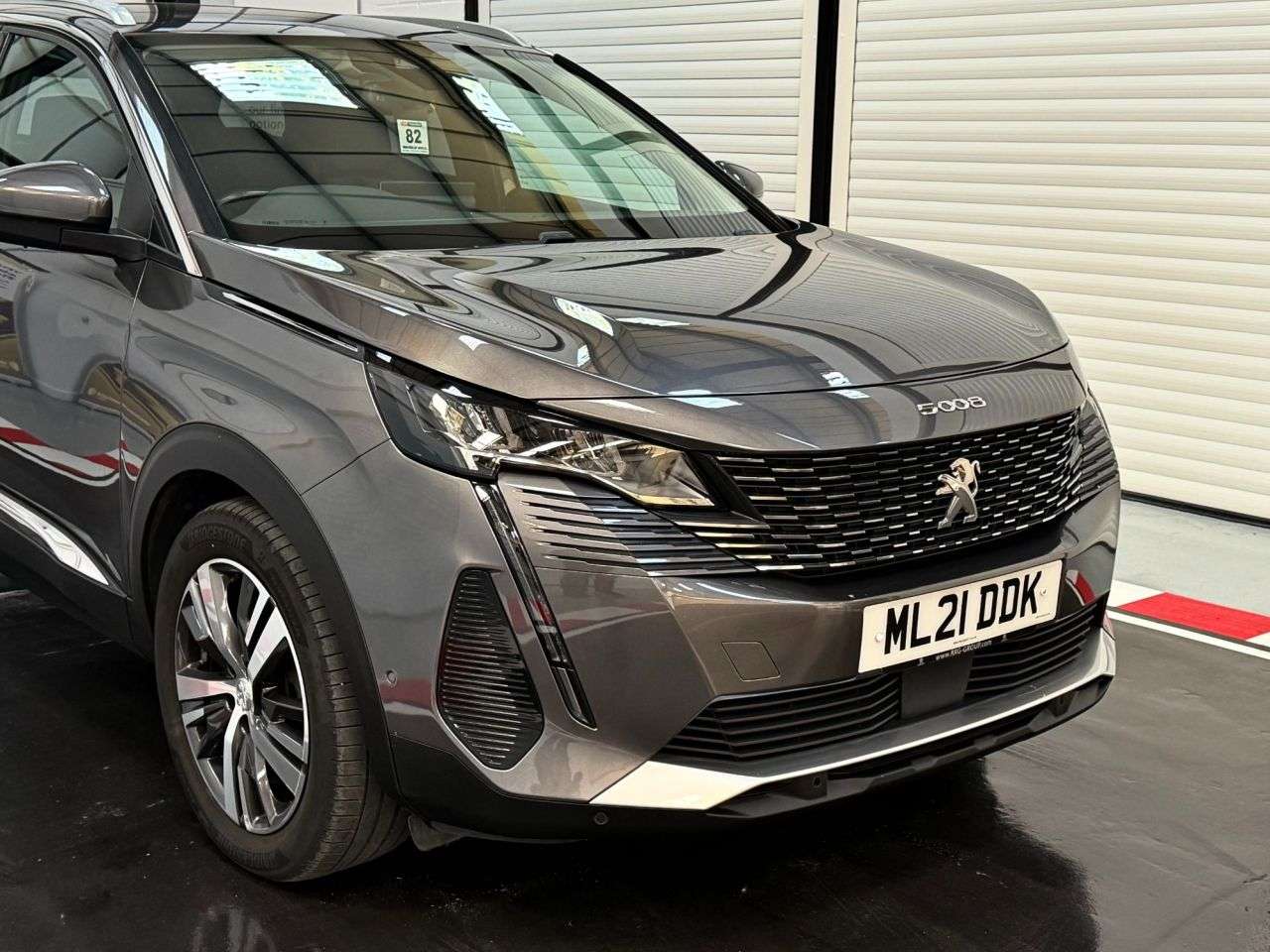 2021 PEUGEOT 5008 2021 PEUGEOT 5008