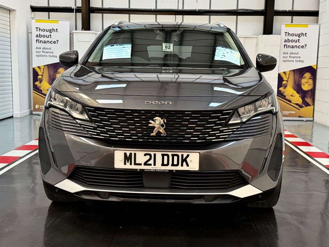 2021 PEUGEOT 5008 2021 PEUGEOT 5008