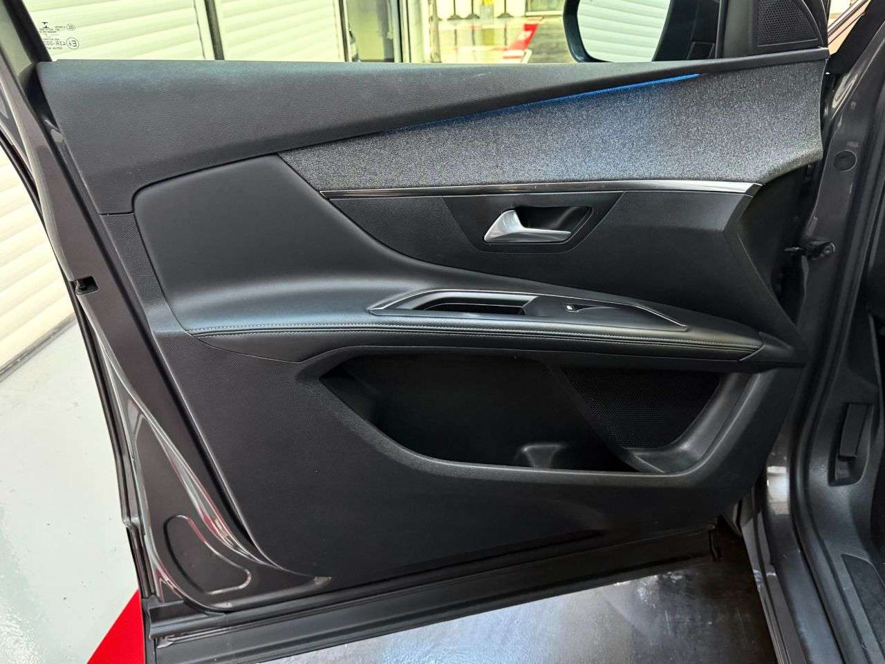 2021 PEUGEOT 5008 2021 PEUGEOT 5008