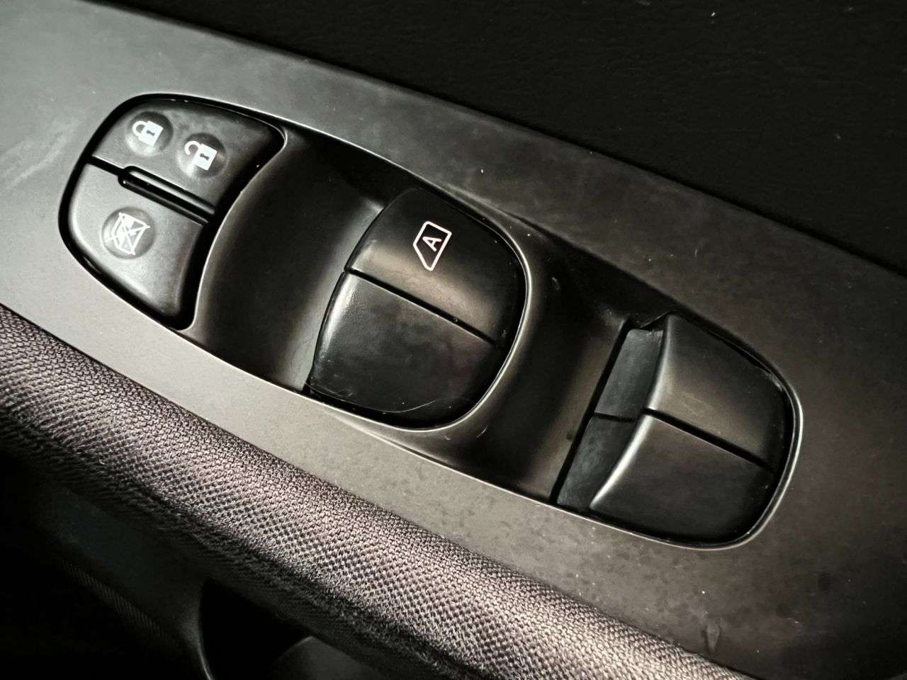2023 NISSAN LEAF 2023 NISSAN LEAF