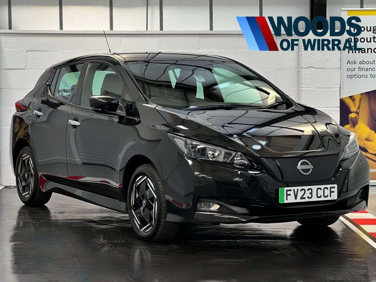 A 2023 NISSAN LEAF 39kWh Acenta Hatchback 5dr Electric Auto (150 ps) A 2023 NISSAN LEAF 39kWh Acenta Hatchback 5dr Electric Auto (150 ps)