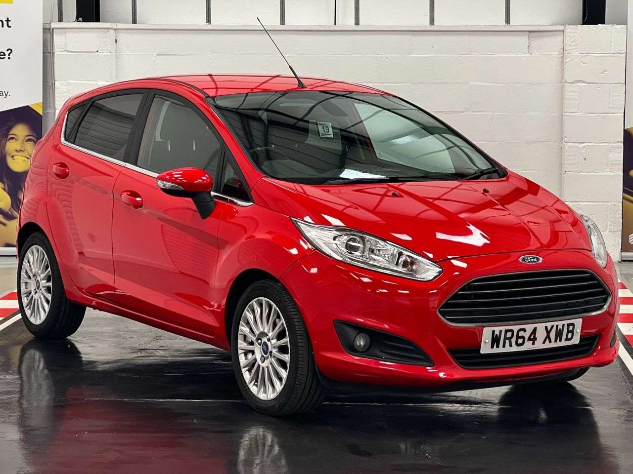 A 2014 FORD FIESTA 1.0T EcoBoost Titanium Hatchback 5dr Petrol Manual Euro 5 (s/s) (100 ps) A 2014 FORD FIESTA 1.0T EcoBoost Titanium Hatchback 5dr Petrol Manual Euro 5 (s/s) (100 ps)