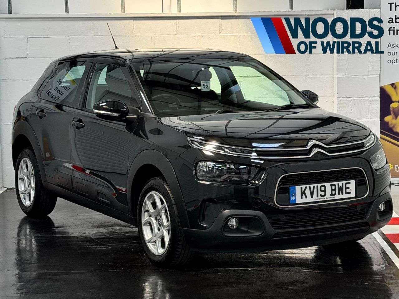 A 2019 CITROEN C4 CACTUS 1.2 PureTech GPF Feel Hatchback 5dr Petrol Manual Euro 6 (s/s) (110 ps) A 2019 CITROEN C4 CACTUS 1.2 PureTech GPF Feel Hatchback 5dr Petrol Manual Euro 6 (s/s) (110 ps)