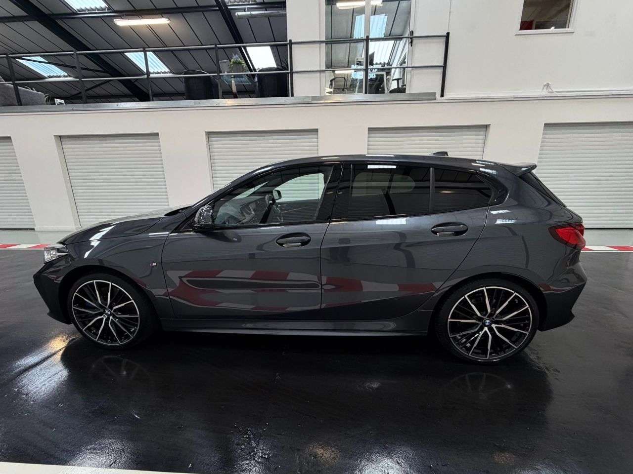 2021 BMW 1 SERIES 2021 BMW 1 SERIES
