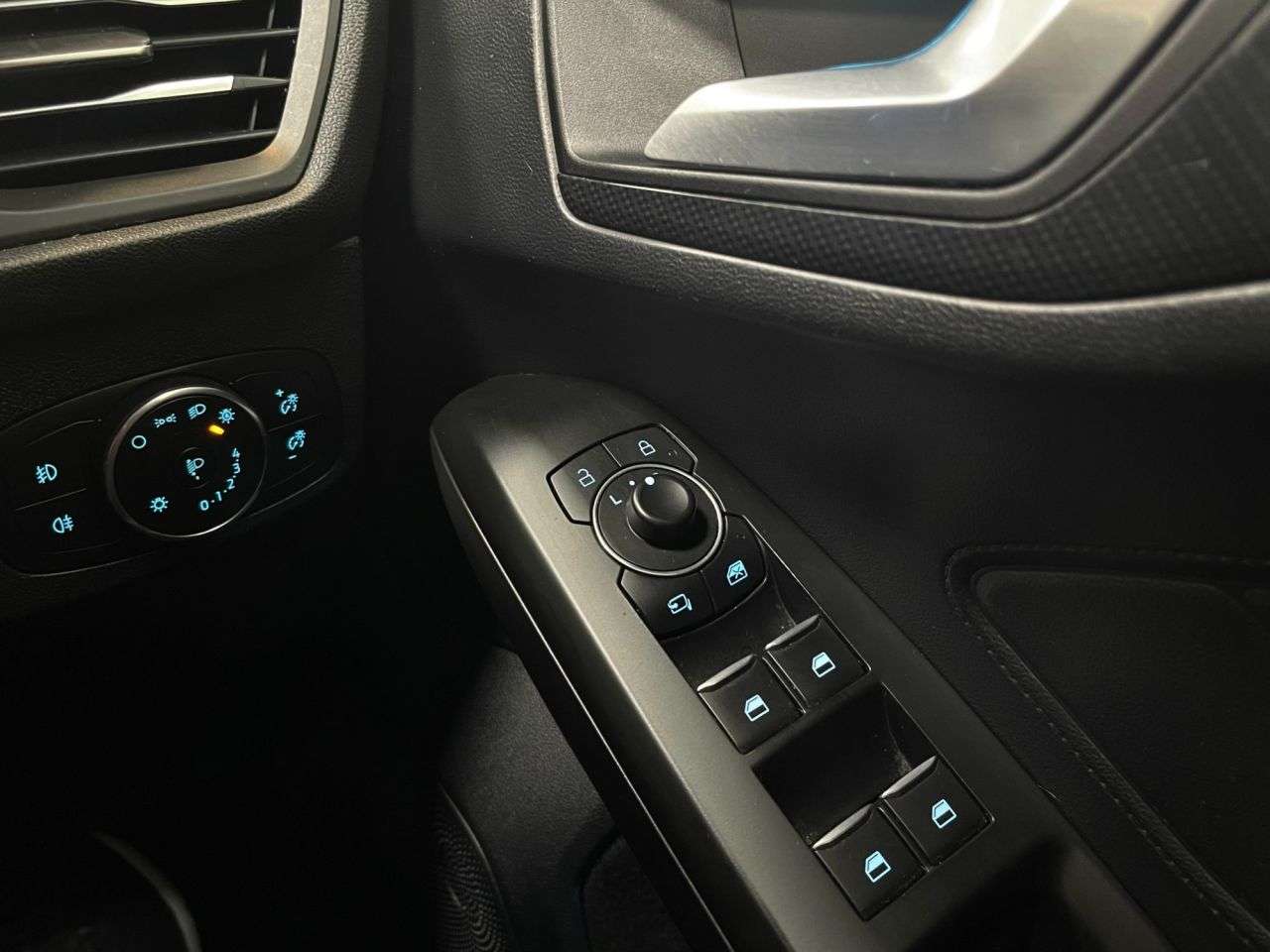 2022 FORD FOCUS 2022 FORD FOCUS