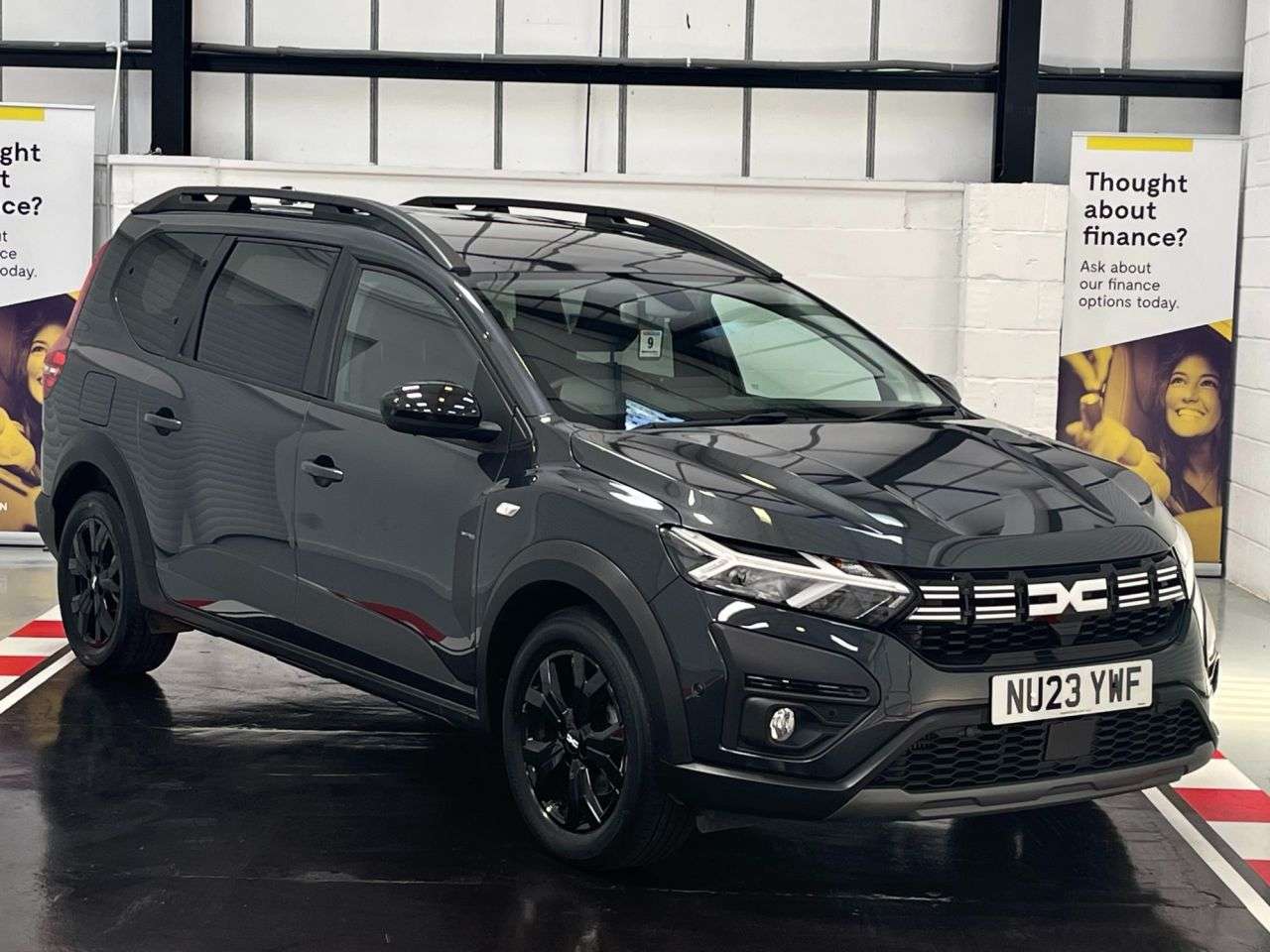 A 2023 DACIA JOGGER 1.0 TCe Extreme SE MPV 5dr Petrol Manual Euro 6 (s/s) (110 ps) A 2023 DACIA JOGGER 1.0 TCe Extreme SE MPV 5dr Petrol Manual Euro 6 (s/s) (110 ps)