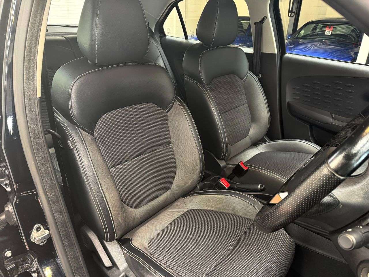 A 2023 MG MG3 1.5 VTi-TECH Exclusive Nav Hatchback 5dr Petrol Manual Euro 6 (s/s) (106 ps A 2023 MG MG3 1.5 VTi-TECH Exclusive Nav Hatchback 5dr Petrol Manual Euro 6 (s/s) (106 ps