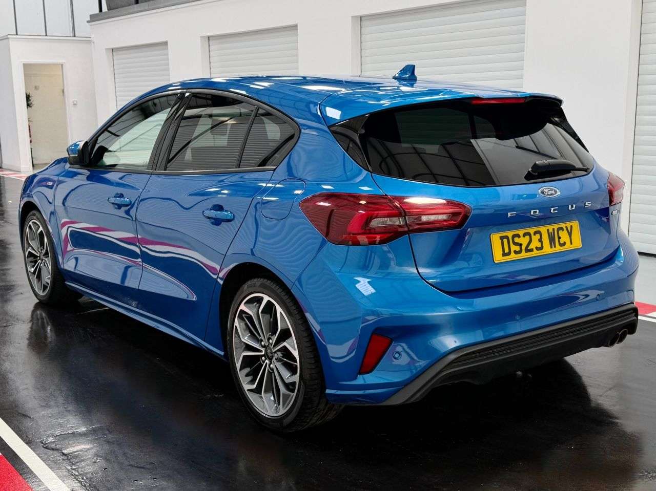 A 2023 FORD FOCUS 1.0T EcoBoost MHEV ST-Line X Edition Hatchback 5dr Petrol Manual Euro 6 (s/ A 2023 FORD FOCUS 1.0T EcoBoost MHEV ST-Line X Edition Hatchback 5dr Petrol Manual Euro 6 (s/