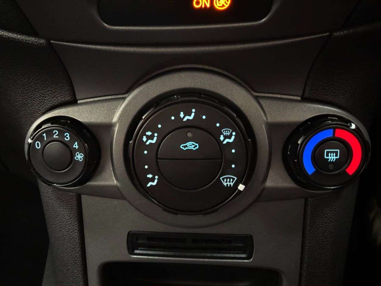 2014 FORD FIESTA 2014 FORD FIESTA