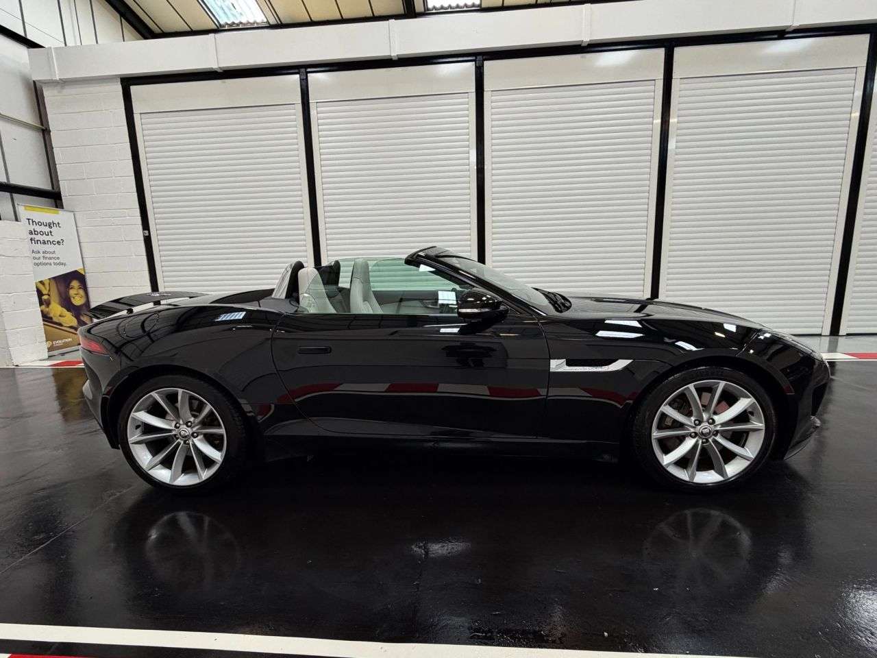 2013 JAGUAR F-TYPE 2013 JAGUAR F-TYPE