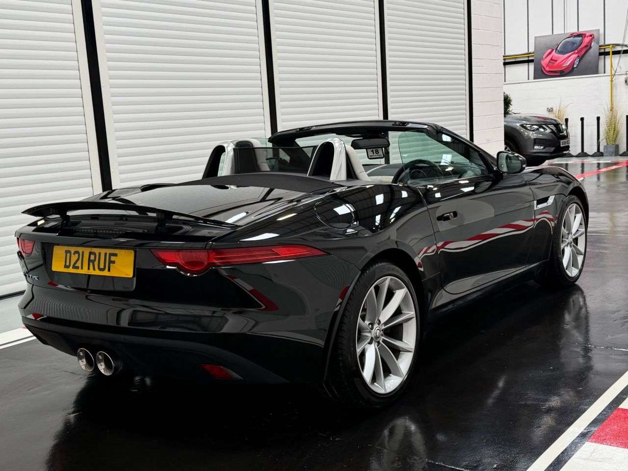 2013 JAGUAR F-TYPE 2013 JAGUAR F-TYPE