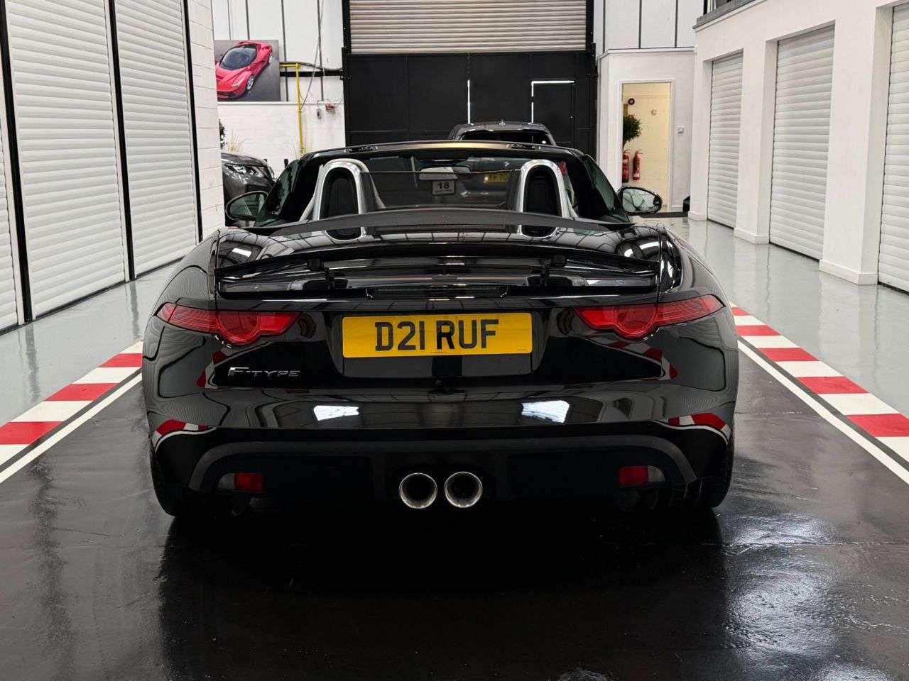 2013 JAGUAR F-TYPE 2013 JAGUAR F-TYPE