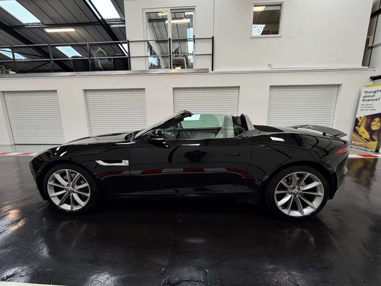 2013 JAGUAR F-TYPE 2013 JAGUAR F-TYPE