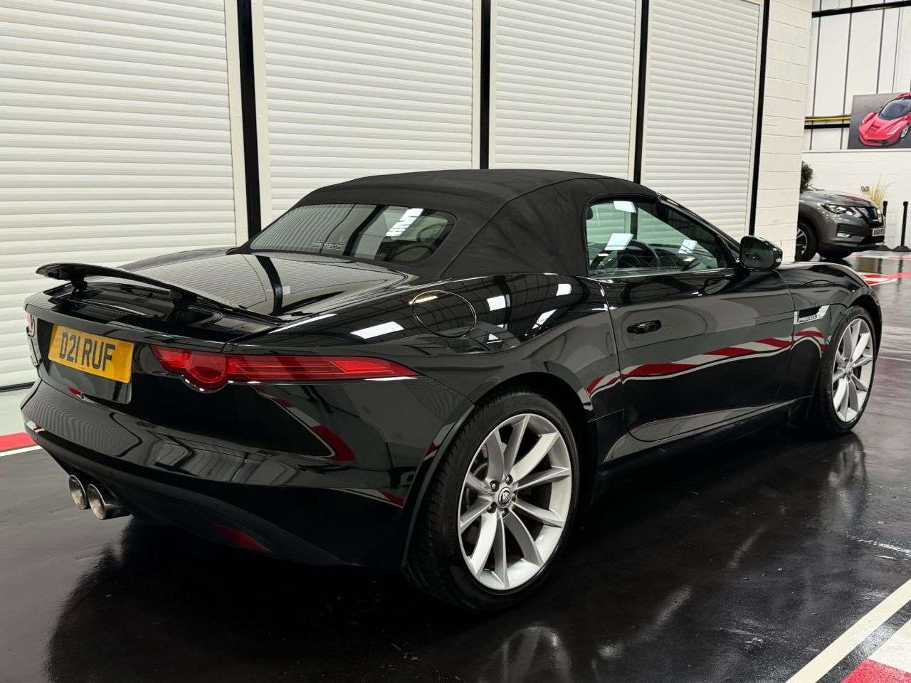 2013 JAGUAR F-TYPE 2013 JAGUAR F-TYPE