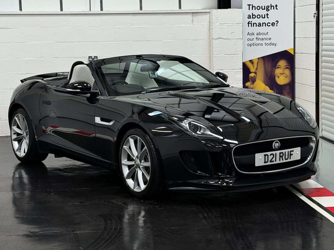 A 2013 JAGUAR F-TYPE 3.0 V6 Convertible 2dr Petrol Auto Euro 5 (s/s) (340 ps) A 2013 JAGUAR F-TYPE 3.0 V6 Convertible 2dr Petrol Auto Euro 5 (s/s) (340 ps)