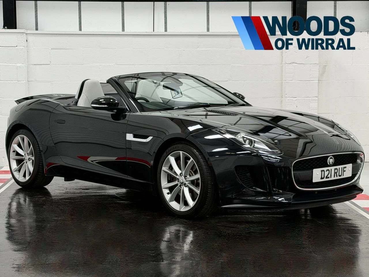 A 2013 JAGUAR F-TYPE 3.0 V6 Convertible 2dr Petrol Auto Euro 5 (s/s) (340 ps) A 2013 JAGUAR F-TYPE 3.0 V6 Convertible 2dr Petrol Auto Euro 5 (s/s) (340 ps)