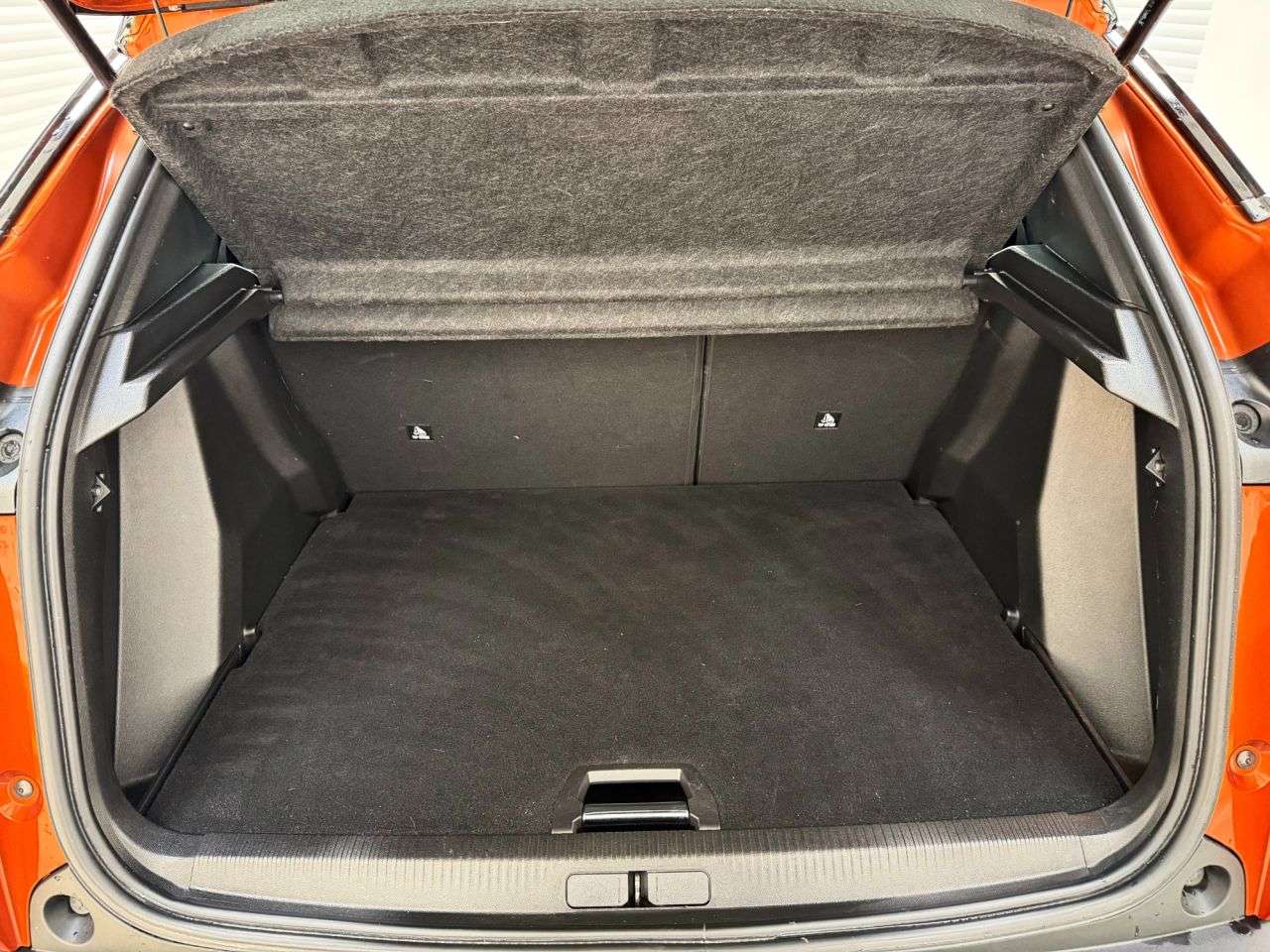 2023 PEUGEOT 2008 2023 PEUGEOT 2008