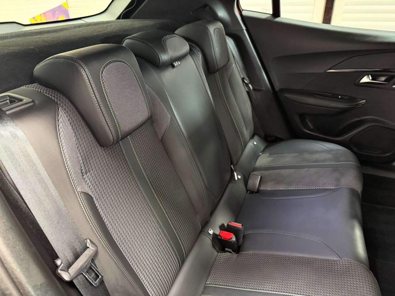 2023 PEUGEOT 2008 2023 PEUGEOT 2008