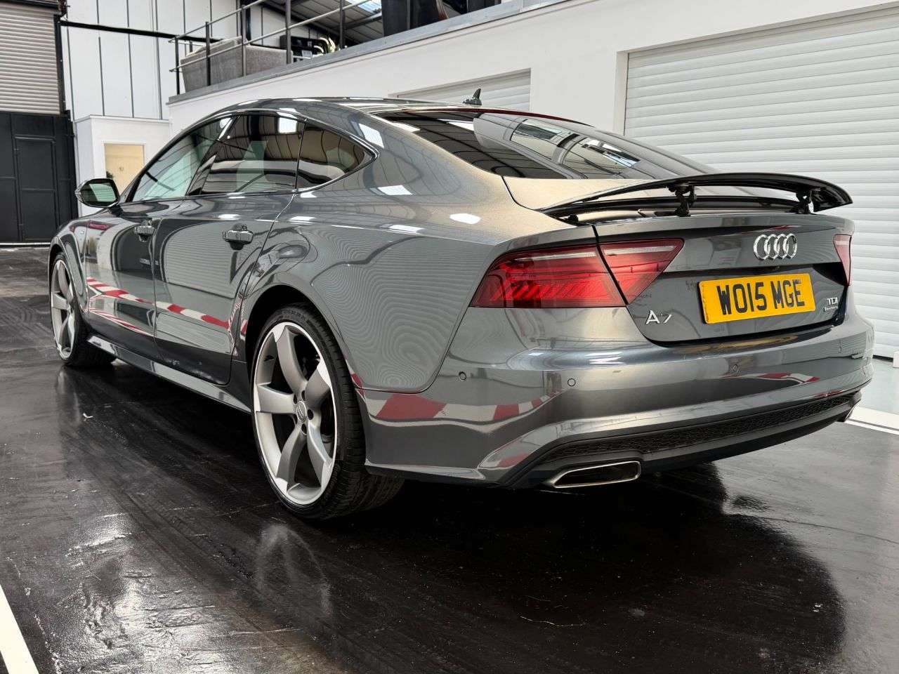 A 2015 AUDI A7 3.0 TDI V6 Black Edition Sportback 5dr Diesel S Tronic quattro Euro 6 (s/s) A 2015 AUDI A7 3.0 TDI V6 Black Edition Sportback 5dr Diesel S Tronic quattro Euro 6 (s/s)