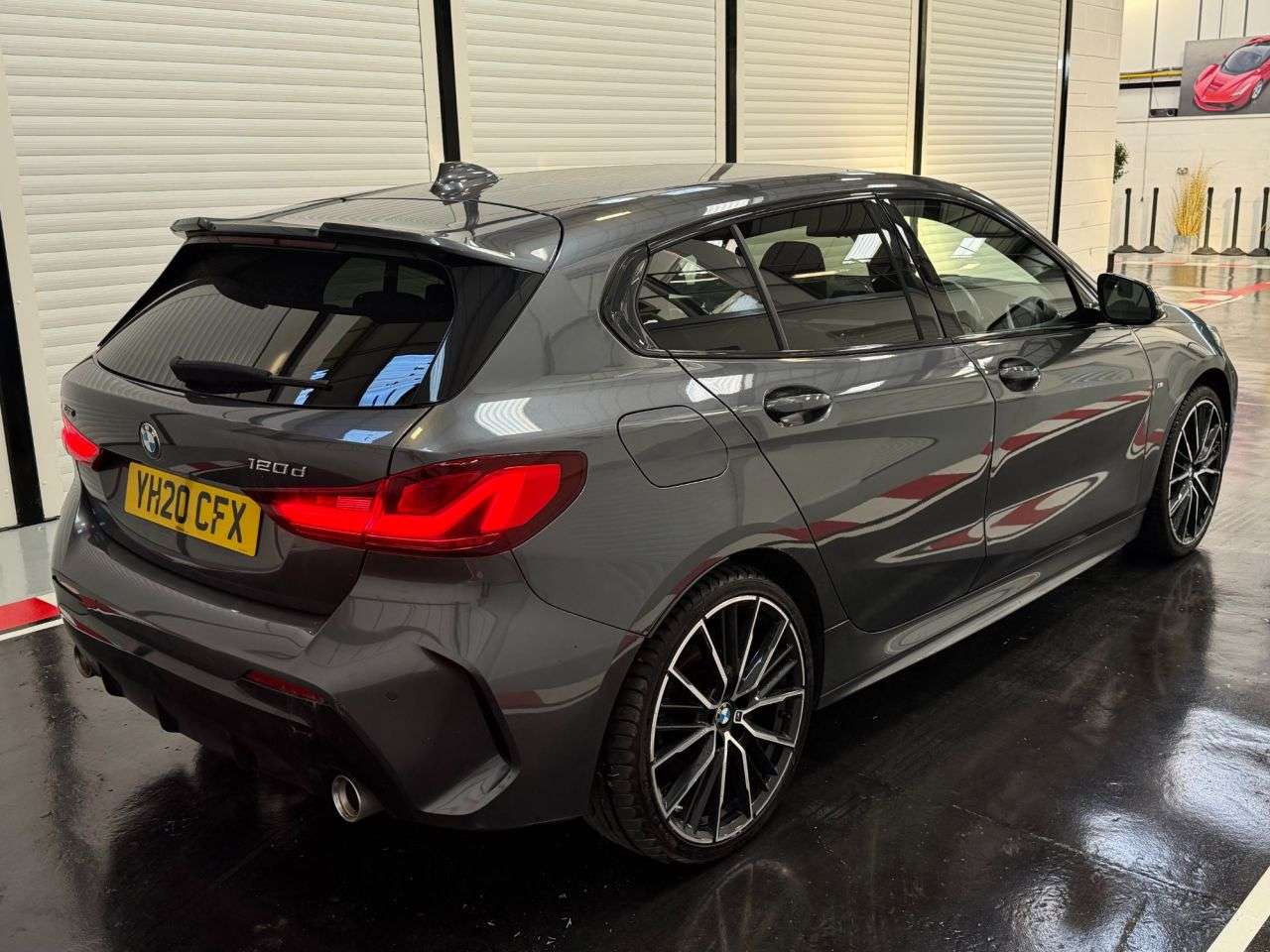 A 2020 BMW 1 SERIES 2.0 120d M Sport Hatchback 5dr Diesel Auto xDrive Euro 6 (s/s) (190 ps) A 2020 BMW 1 SERIES 2.0 120d M Sport Hatchback 5dr Diesel Auto xDrive Euro 6 (s/s) (190 ps)