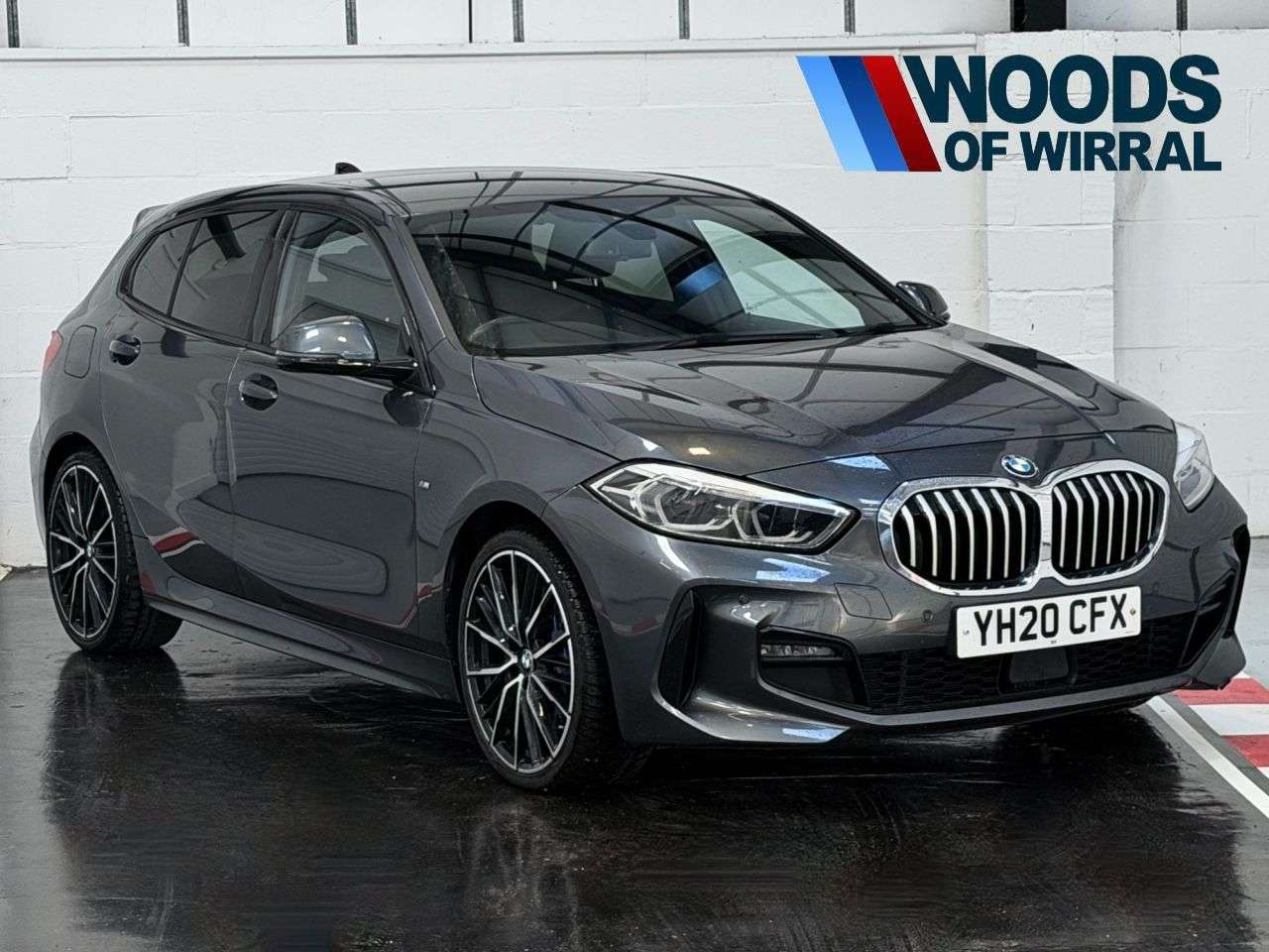 A 2020 BMW 1 SERIES 2.0 120d M Sport Hatchback 5dr Diesel Auto xDrive Euro 6 (s/s) (190 ps) A 2020 BMW 1 SERIES 2.0 120d M Sport Hatchback 5dr Diesel Auto xDrive Euro 6 (s/s) (190 ps)