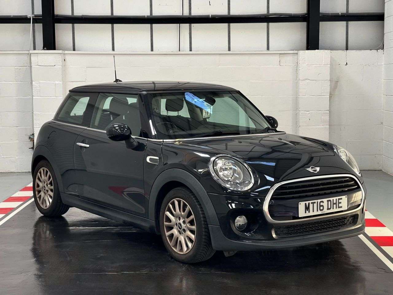 A 2016 MINI HATCH 1.5 Cooper Hatchback 3dr Petrol Manual Euro 6 (s/s) (136 ps) A 2016 MINI HATCH 1.5 Cooper Hatchback 3dr Petrol Manual Euro 6 (s/s) (136 ps)
