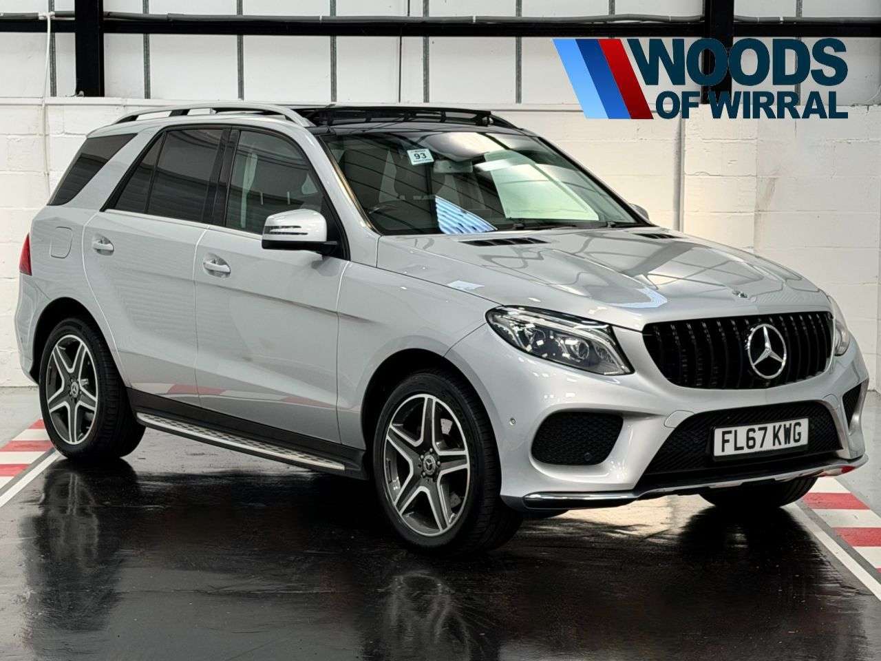 A 2017 MERCEDES-BENZ GLE 2.1 GLE250d AMG Line (Premium) SUV 5dr Diesel G-Tronic 4MATIC Euro 6 (s/s) A 2017 MERCEDES-BENZ GLE 2.1 GLE250d AMG Line (Premium) SUV 5dr Diesel G-Tronic 4MATIC Euro 6 (s/s)