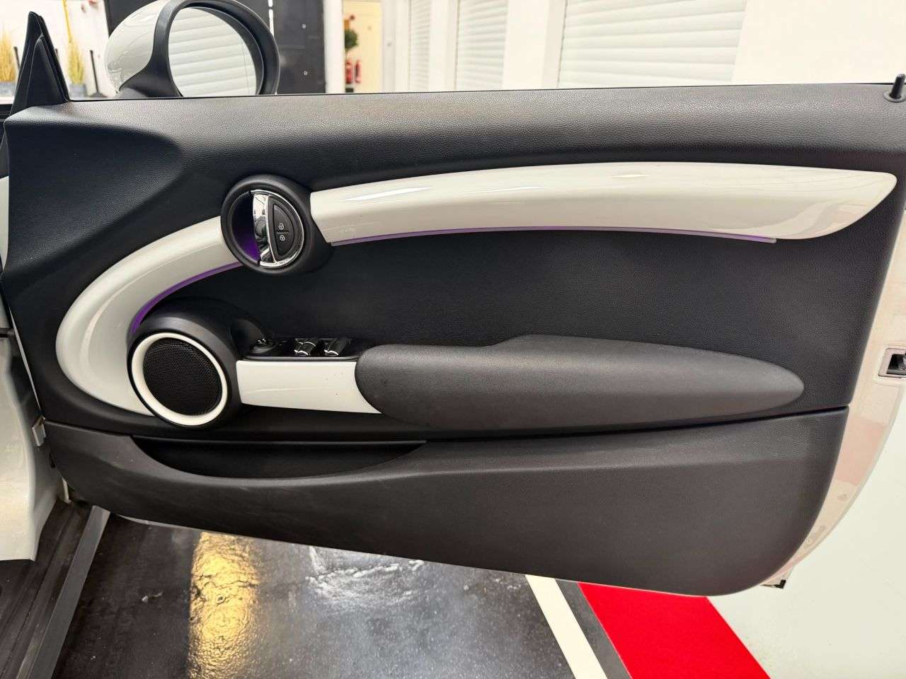 2017 MINI CONVERTIBLE 2017 MINI CONVERTIBLE