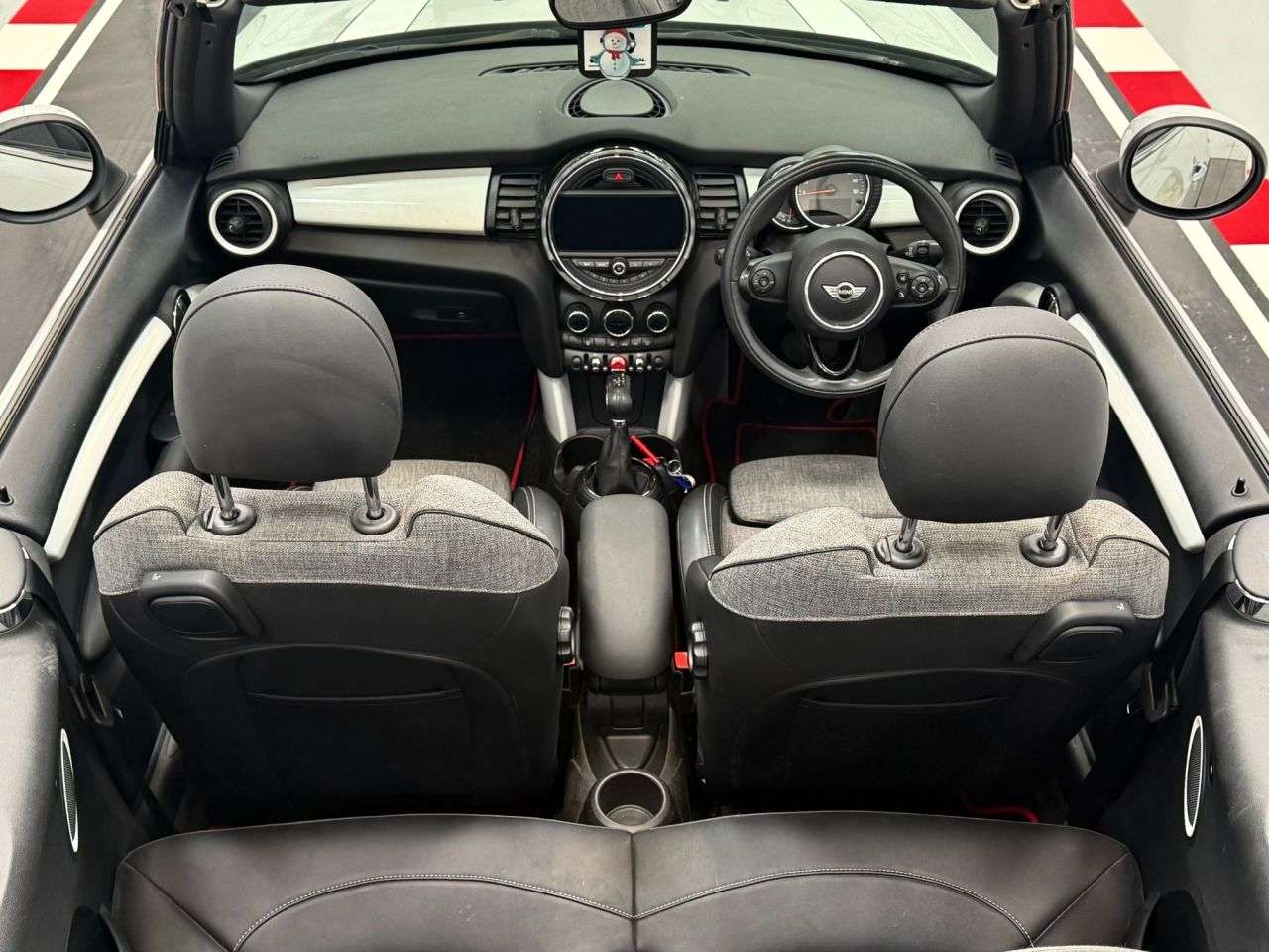 2017 MINI CONVERTIBLE 2017 MINI CONVERTIBLE