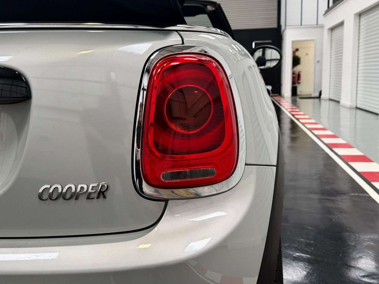 2017 MINI CONVERTIBLE 2017 MINI CONVERTIBLE