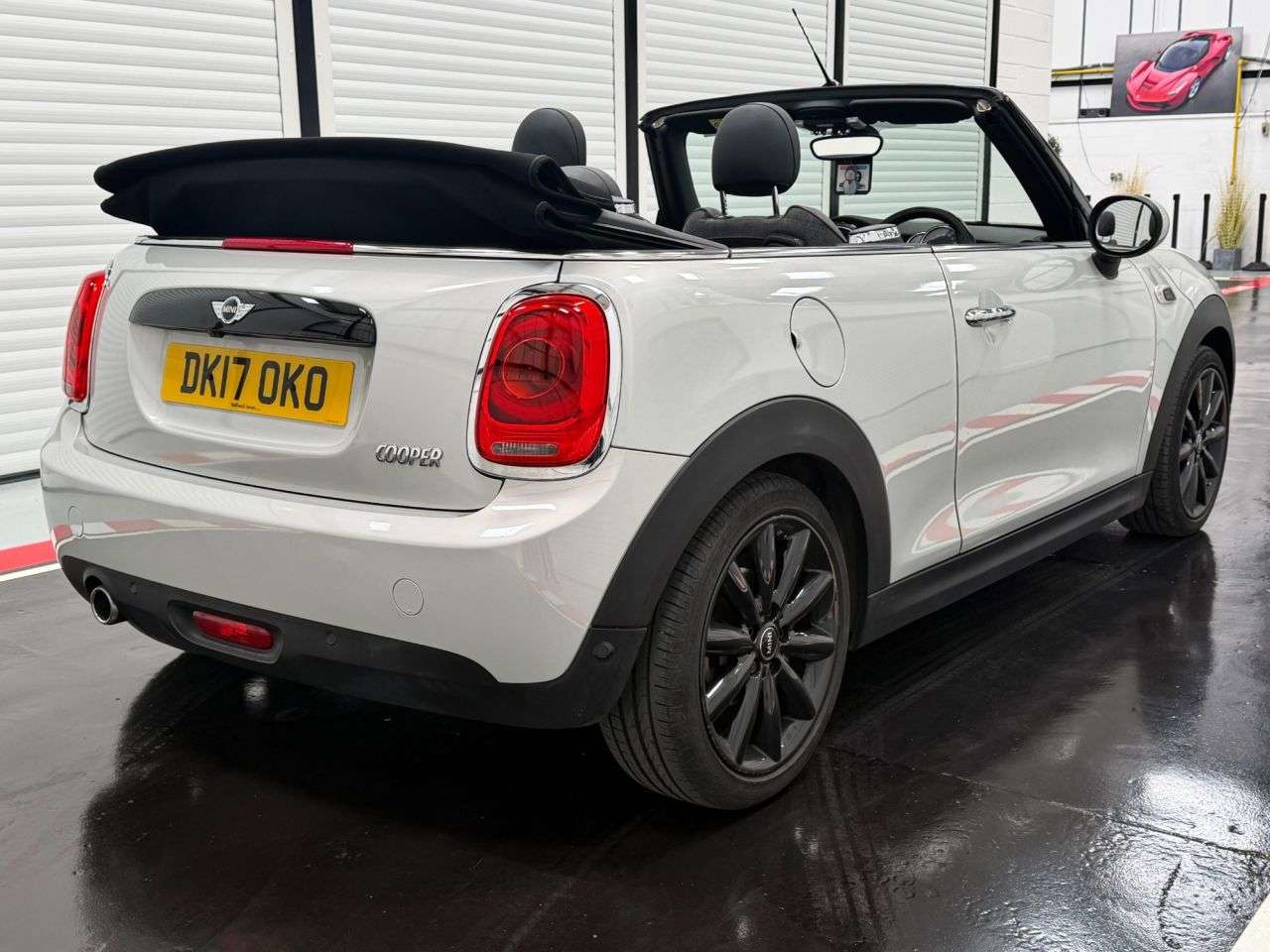 2017 MINI CONVERTIBLE 2017 MINI CONVERTIBLE