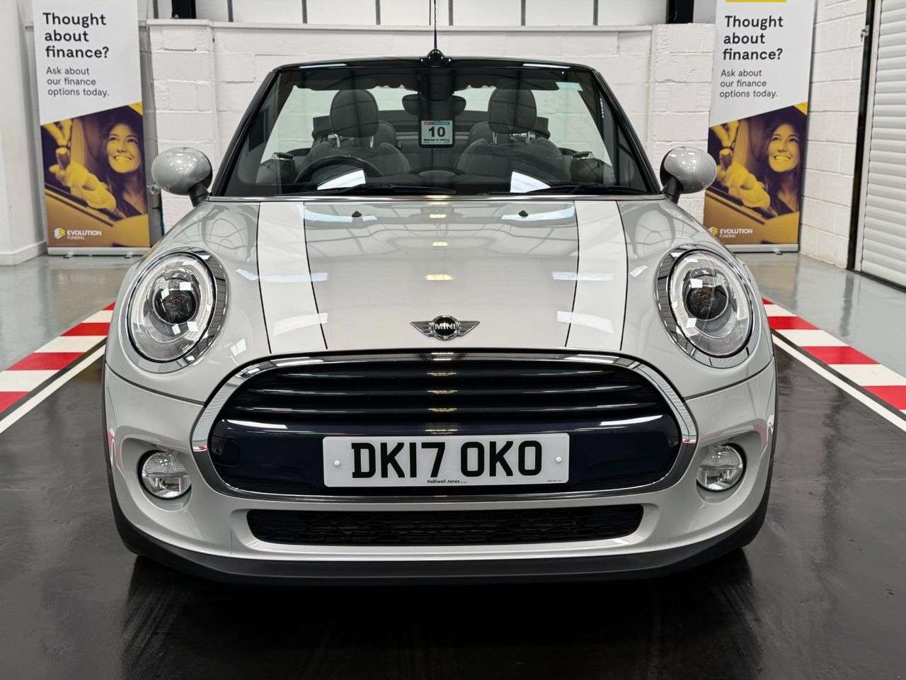 2017 MINI CONVERTIBLE 2017 MINI CONVERTIBLE
