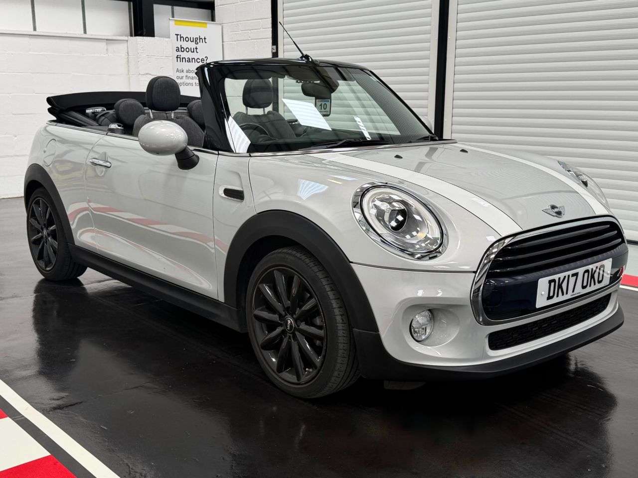 2017 MINI CONVERTIBLE 2017 MINI CONVERTIBLE