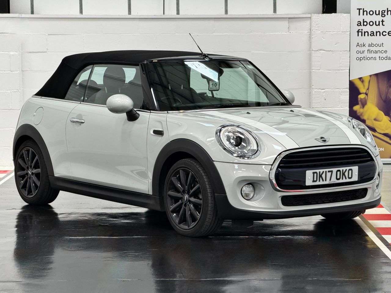A 2017 MINI CONVERTIBLE 1.5 Cooper Convertible 2dr Petrol Auto Euro 6 (s/s) (136 ps) A 2017 MINI CONVERTIBLE 1.5 Cooper Convertible 2dr Petrol Auto Euro 6 (s/s) (136 ps)