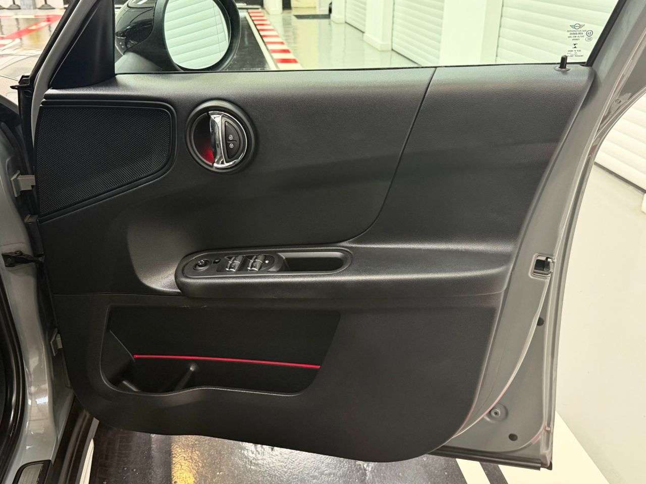 2018 MINI MINI COUNTRYMAN 2018 MINI MINI COUNTRYMAN