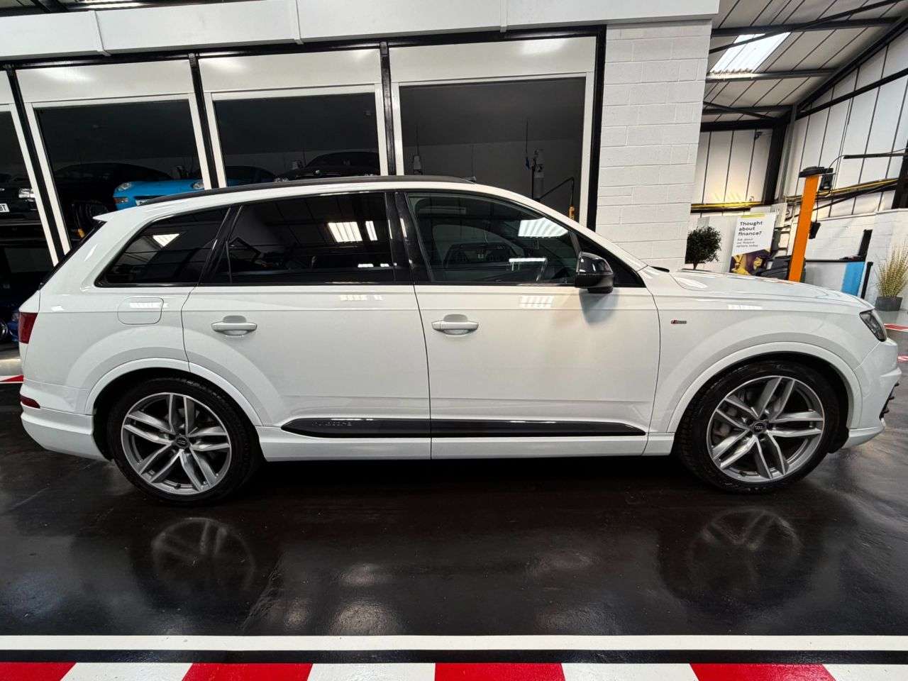 2019 AUDI Q7 2019 AUDI Q7
