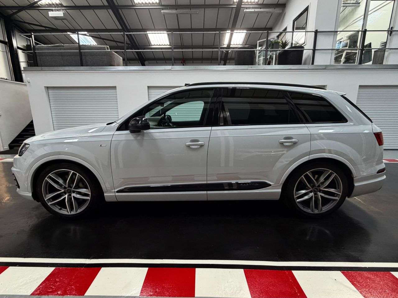 2019 AUDI Q7 2019 AUDI Q7