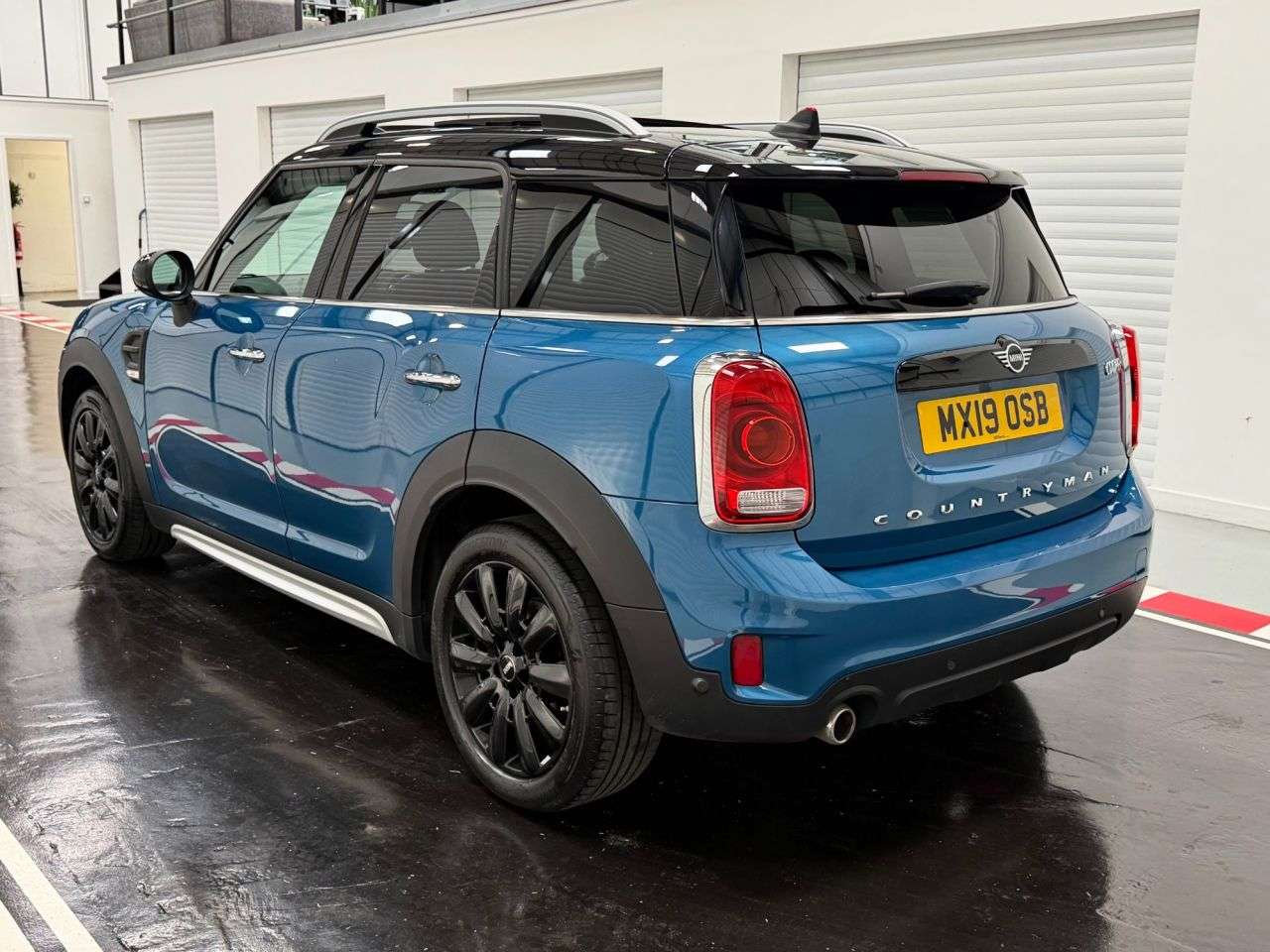 A 2019 MINI COUNTRYMAN 1.5 Cooper Classic SUV 5dr Petrol Manual Euro 6 (s/s) (136 ps) A 2019 MINI COUNTRYMAN 1.5 Cooper Classic SUV 5dr Petrol Manual Euro 6 (s/s) (136 ps)