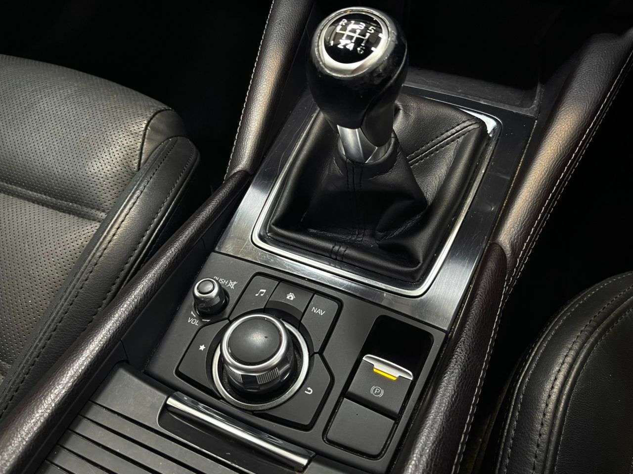 2017 MAZDA MAZDA6 2017 MAZDA MAZDA6