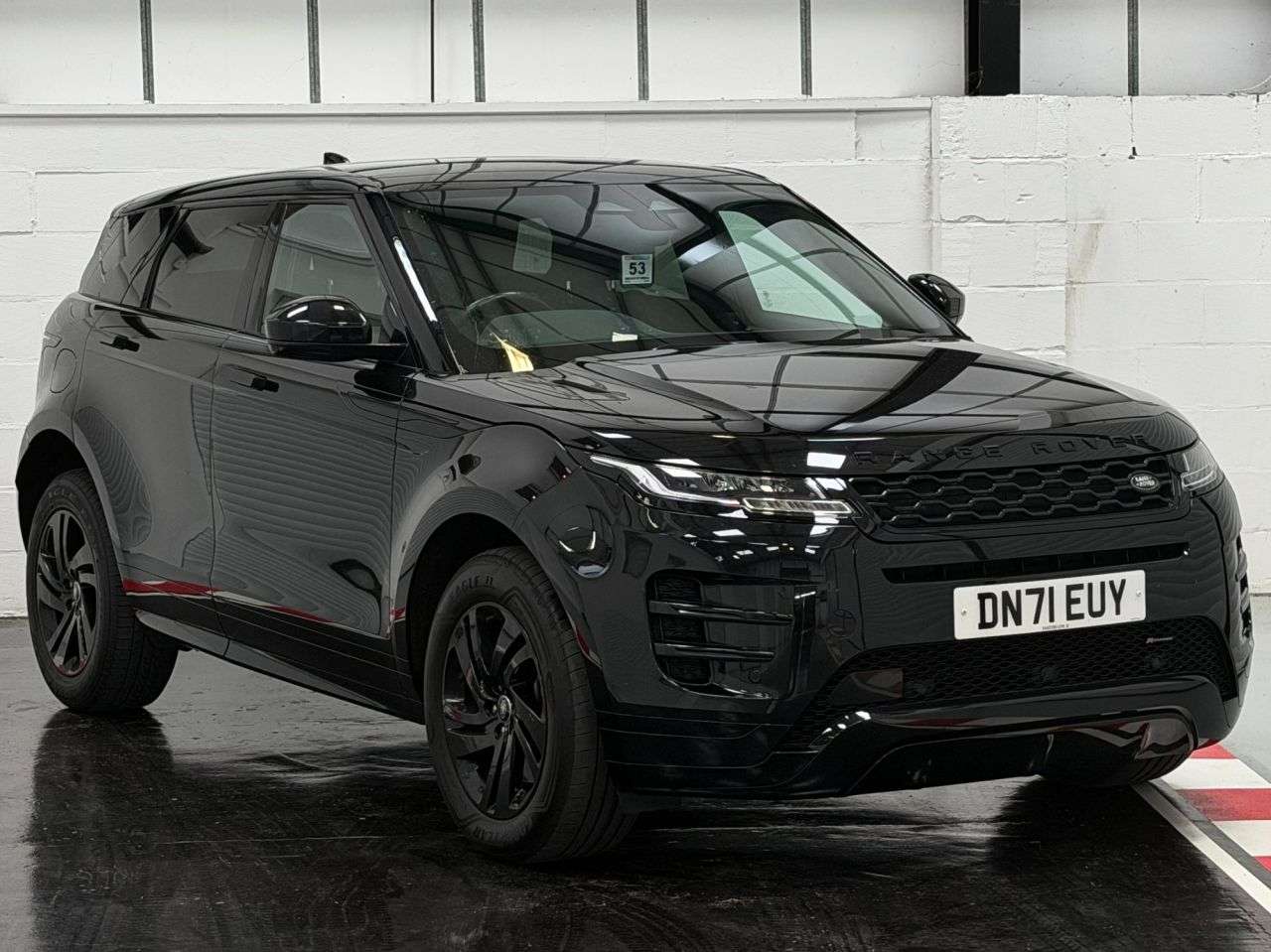 A 2021 LAND ROVER RANGE ROVER EVOQUE 2.0 D200 MHEV R-Dynamic S SUV 5dr Diesel Auto 4WD Euro 6 (s/s) (204 ps) A 2021 LAND ROVER RANGE ROVER EVOQUE 2.0 D200 MHEV R-Dynamic S SUV 5dr Diesel Auto 4WD Euro 6 (s/s) (204 ps)