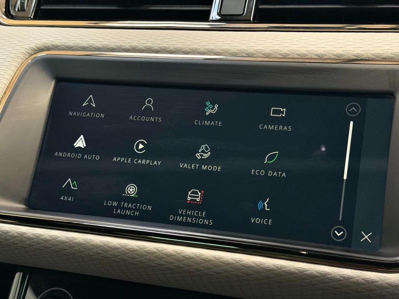 2021 LAND ROVER RANGE ROVER EVOQUE 2021 LAND ROVER RANGE ROVER EVOQUE