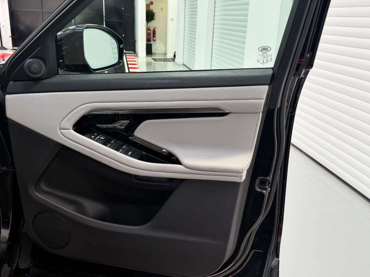 2021 LAND ROVER RANGE ROVER EVOQUE 2021 LAND ROVER RANGE ROVER EVOQUE