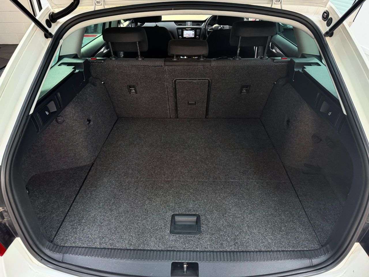 2015 SKODA OCTAVIA 2015 SKODA OCTAVIA