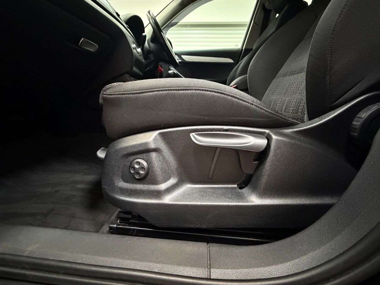 2017 AUDI Q3 2017 AUDI Q3
