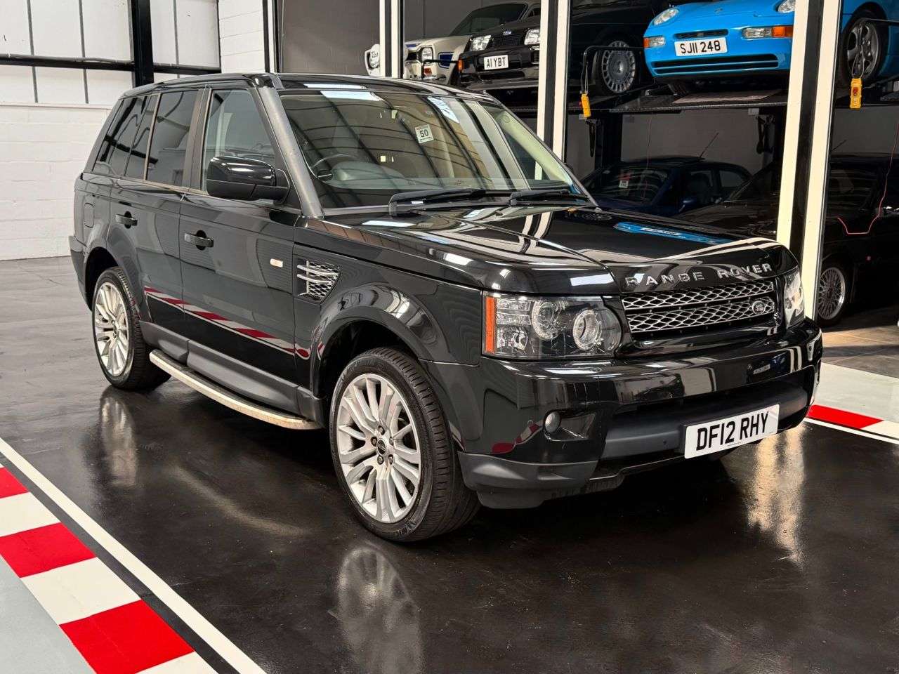 A 2012 LAND ROVER RANGE ROVER SPORT 3.0 SD V6 HSE SUV 5dr Diesel Auto 4WD Euro 5 (255 bhp) A 2012 LAND ROVER RANGE ROVER SPORT 3.0 SD V6 HSE SUV 5dr Diesel Auto 4WD Euro 5 (255 bhp)