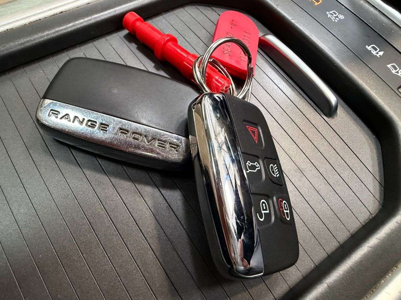 2015 LAND ROVER RANGE ROVER EVOQUE 2015 LAND ROVER RANGE ROVER EVOQUE