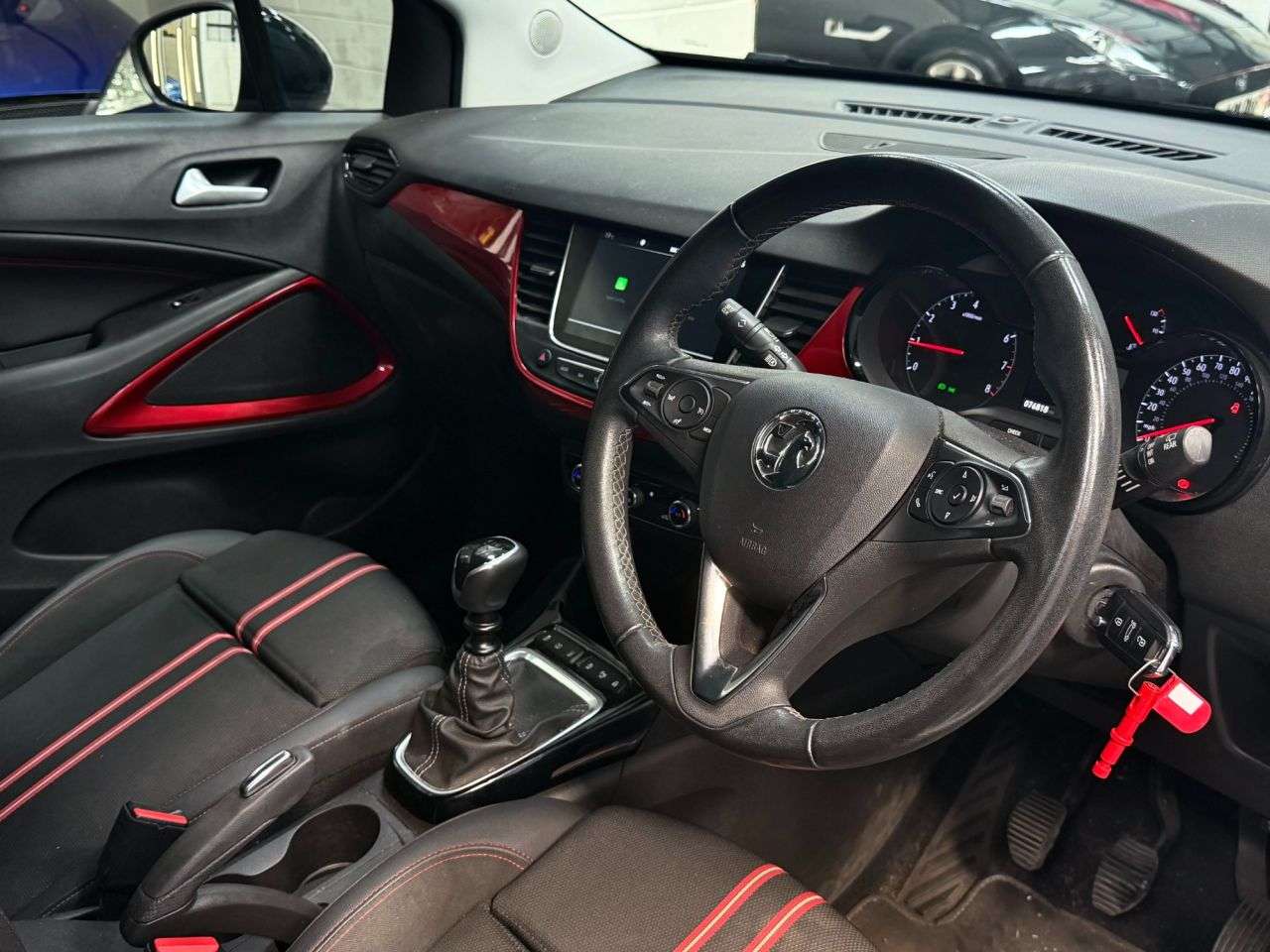 A 2021 VAUXHALL CROSSLAND 1.2 Turbo SRi Nav SUV 5dr Petrol Manual Euro 6 (s/s) (110 ps) A 2021 VAUXHALL CROSSLAND 1.2 Turbo SRi Nav SUV 5dr Petrol Manual Euro 6 (s/s) (110 ps)