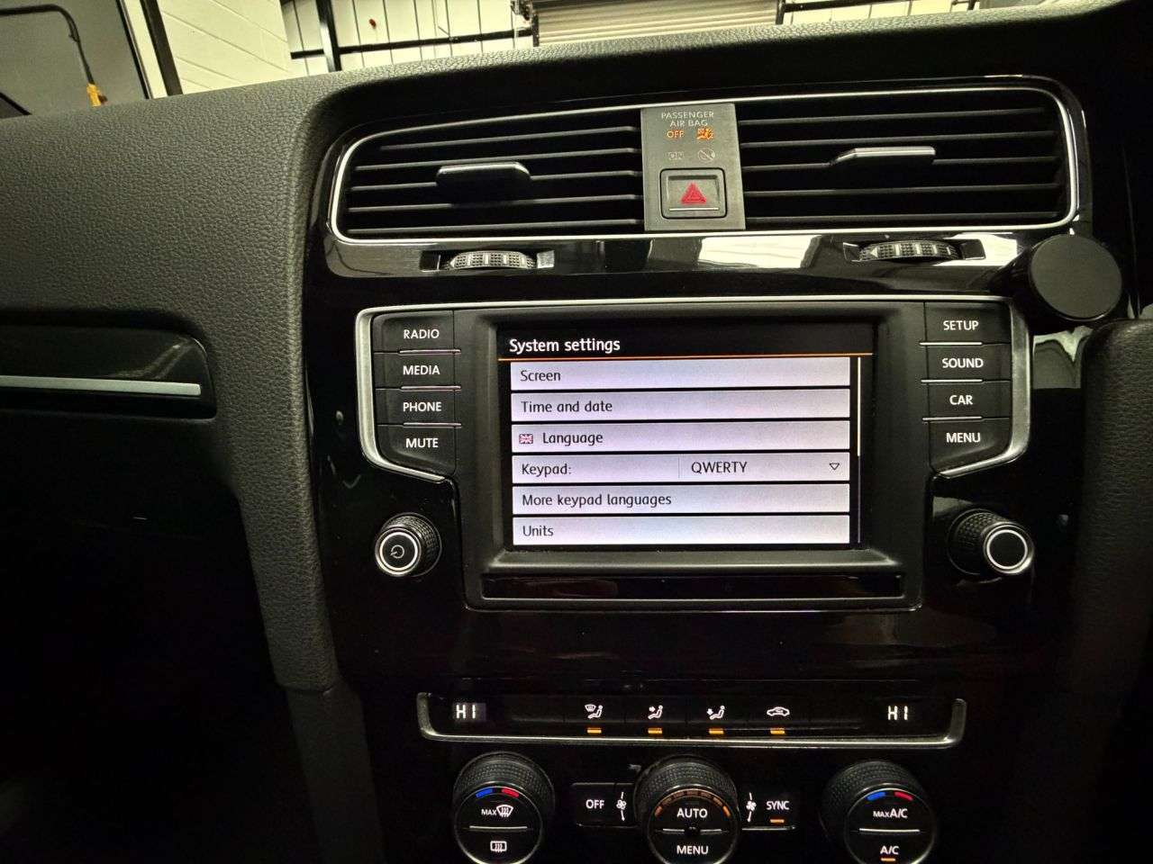 2016 VOLKSWAGEN GOLF 2016 VOLKSWAGEN GOLF