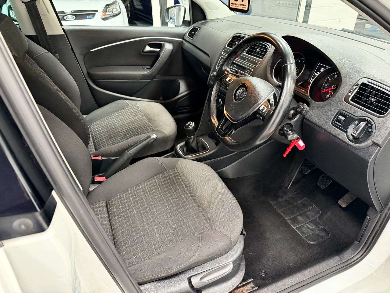 A 2017 VOLKSWAGEN POLO 1.0 BlueMotion Tech Match Hatchback 5dr Petrol Manual Euro 6 (s/s) (75 ps) A 2017 VOLKSWAGEN POLO 1.0 BlueMotion Tech Match Hatchback 5dr Petrol Manual Euro 6 (s/s) (75 ps)